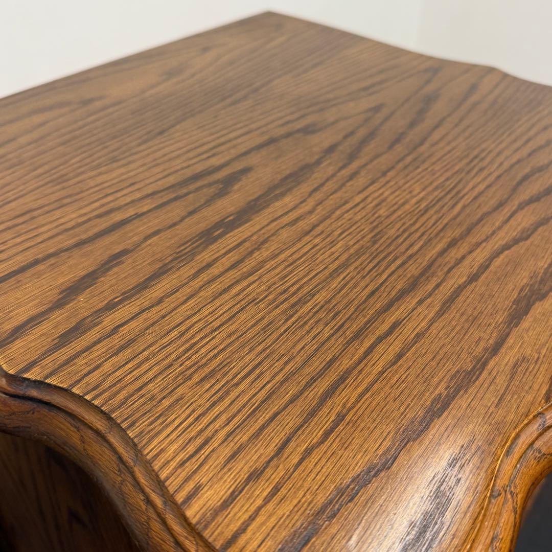 H19K47 ルーマニア製 電話台 猫脚