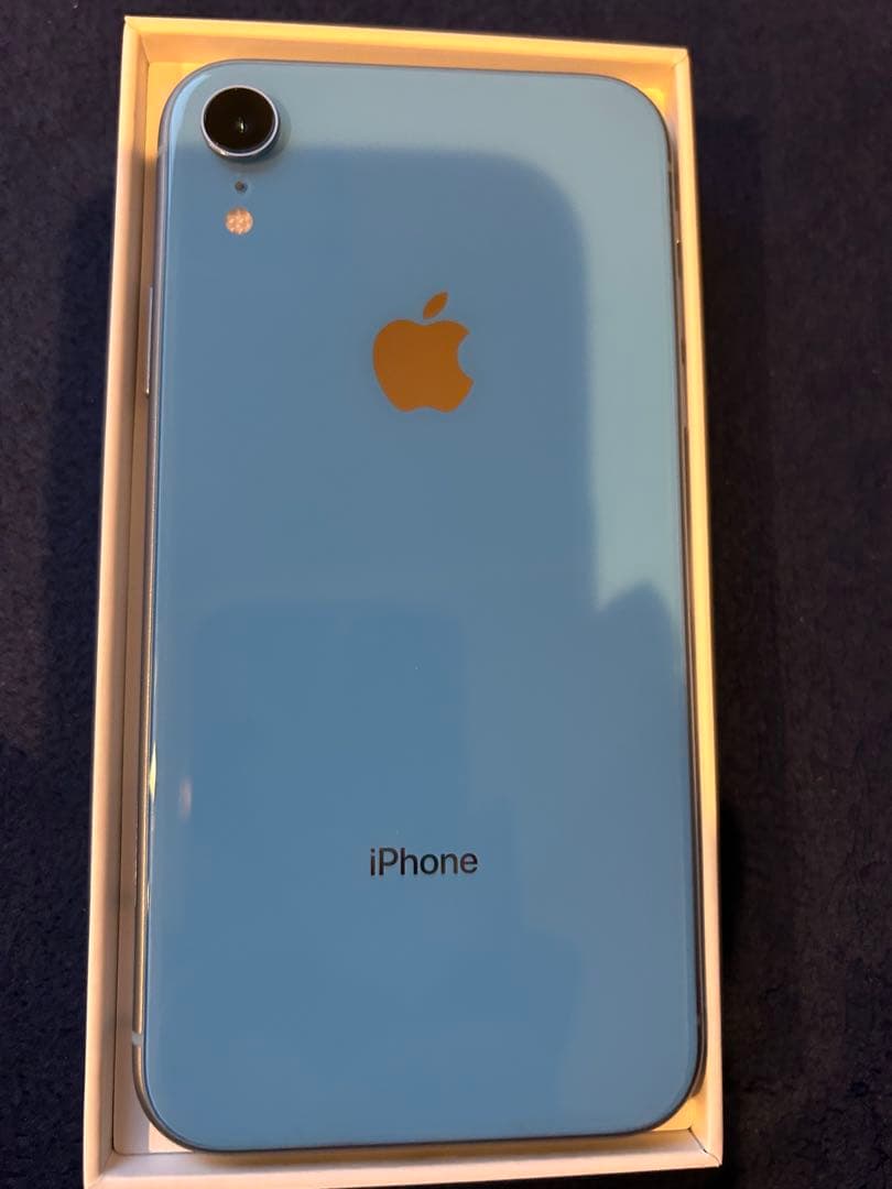 iPhone XR 64GB 美品 SIMフリー バッテリー82％ 初期化済み