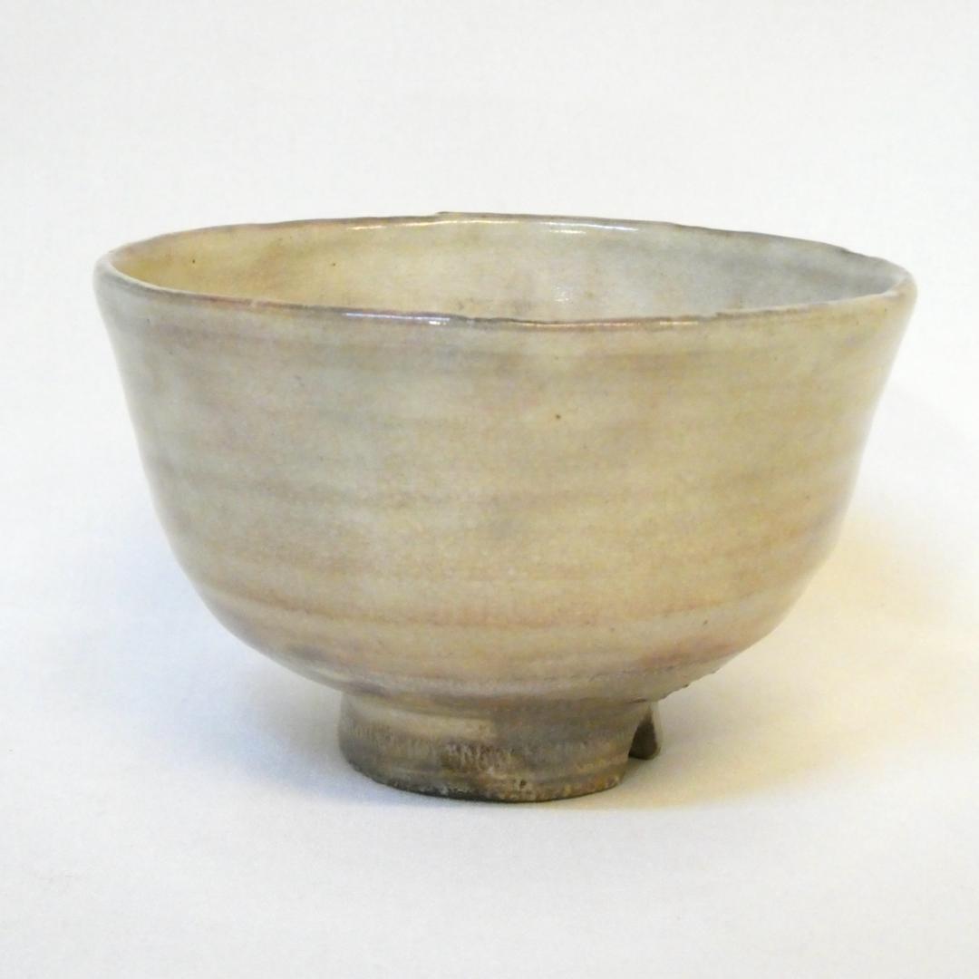 十二代 田原陶兵衛作 萩茶碗 割高台 萩焼 隠れニュウあり 茶道具 共箱