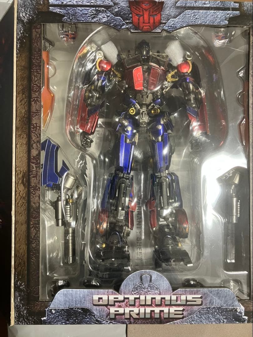 オプティマス　プライム　dlx three zero