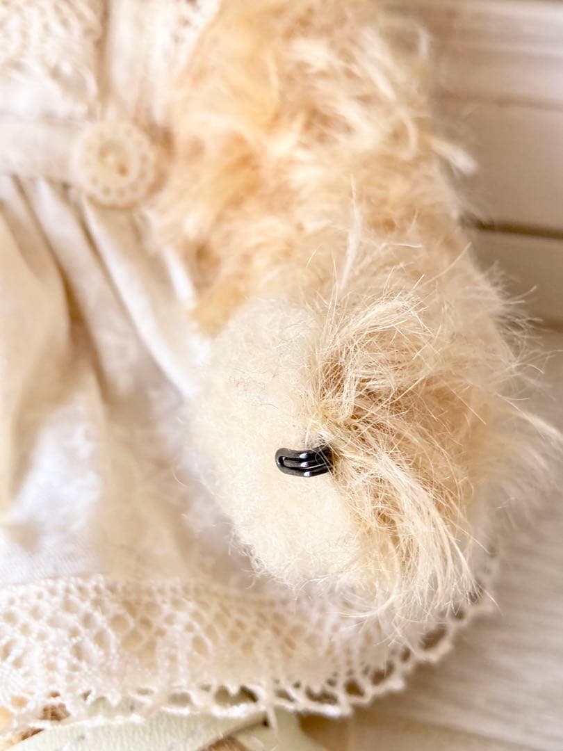 アーティストベア　テディベア　くま　ぬいぐるみ　作家　ハンドメイド