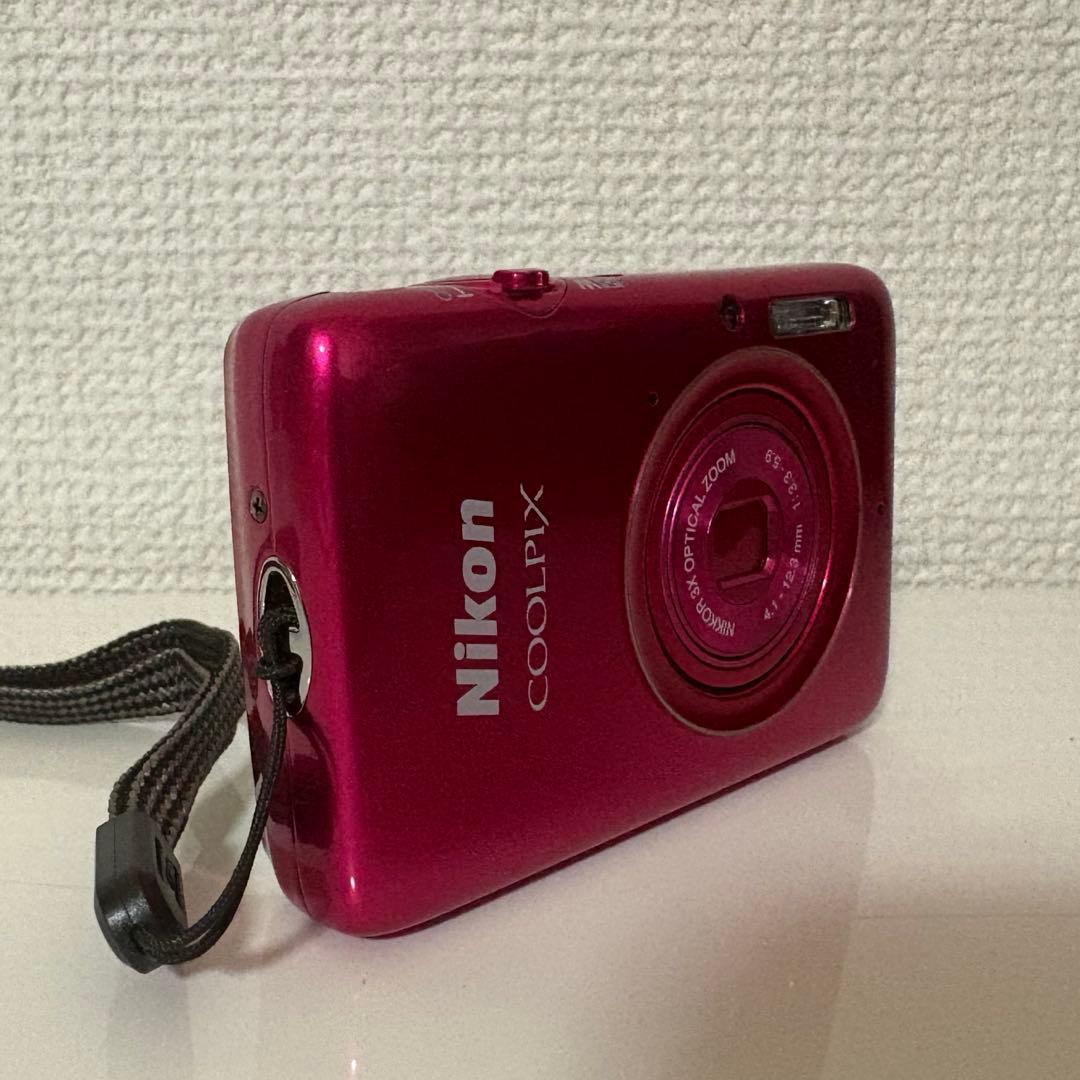 【美品・動作確認済】Nikon COOLPIX S02 ミニ　 デジカメ