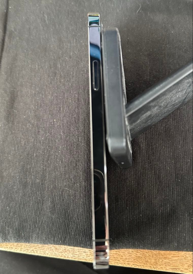 スマートフォン本体 iPhone12 pro 256GB