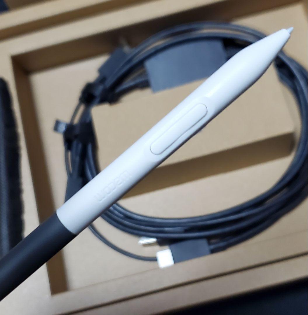 【液タブ】Wacom One 13 touch（DTH134W4D）※オマケ付き