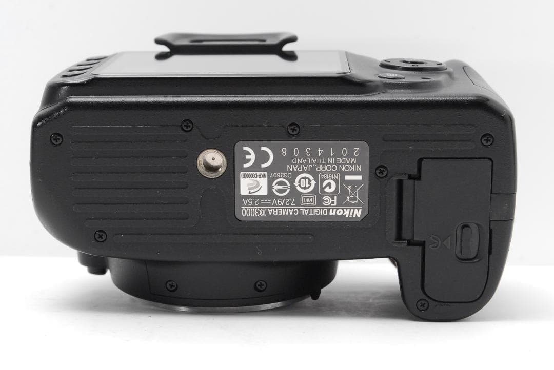 【美品】Nikon D3000　スマホ転送　手振れ補正　安心のレンズフード付