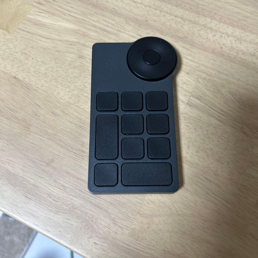 XP-Pen Artist 22 Plus 本体