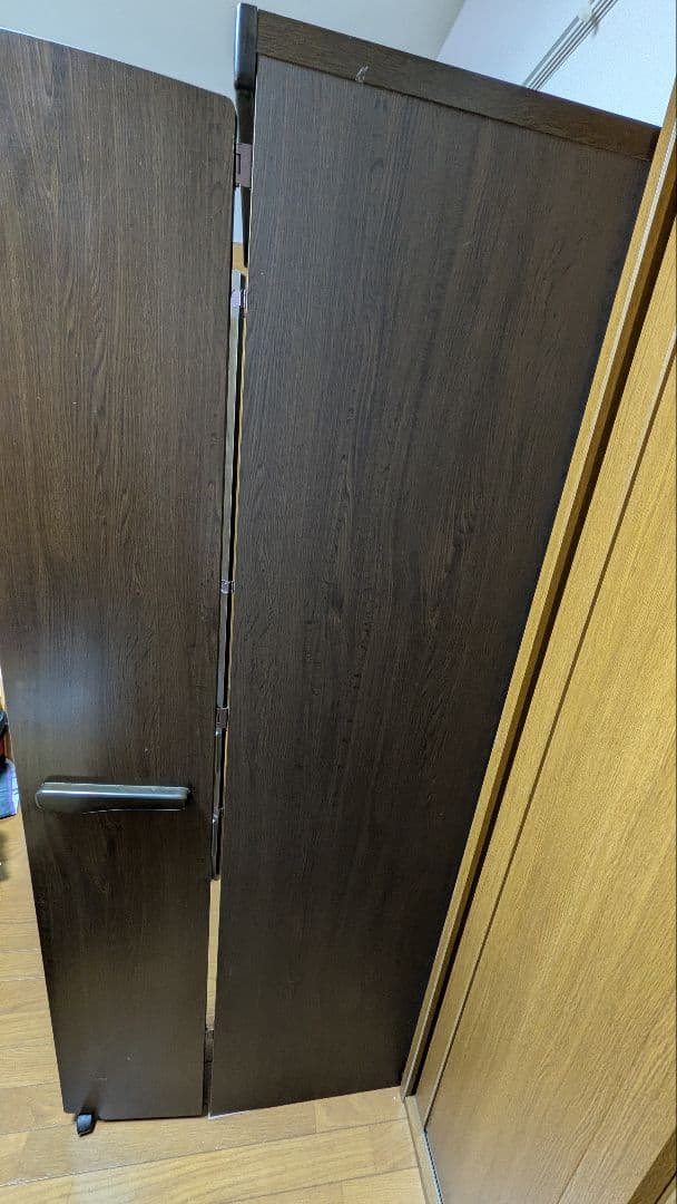 大容量キッチンストッカー　扉収納付　キッチン食品収納　パントリー