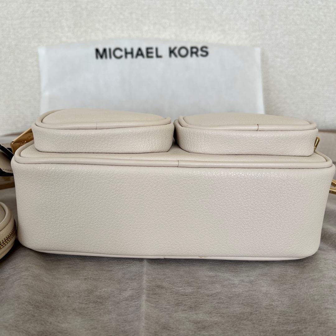 MICHAELKORSボディバッグホワイト系袋付きマイケルコースショルダーバック