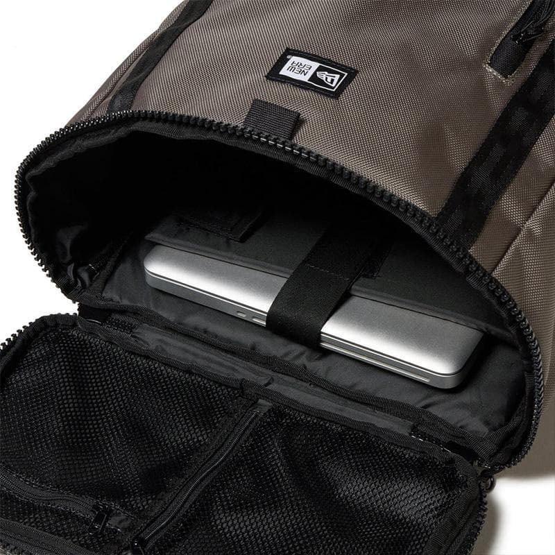 ニューエラ ボックスパック 32L ユニセックス 25FW オリーブ