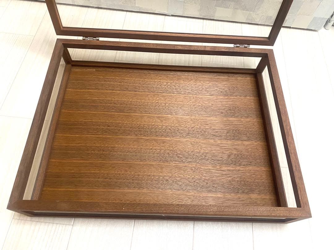 木とガラスのショーケース　幅40×奥行30×高さ8cm インテリア　ガラス