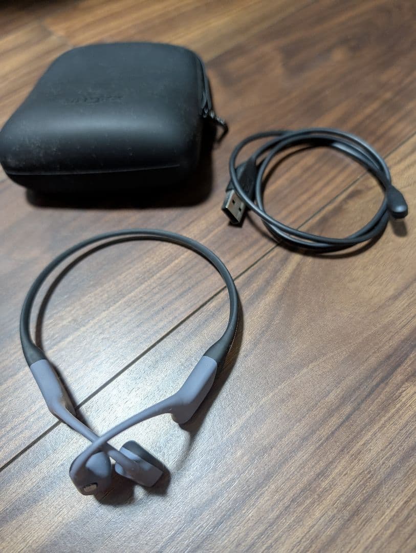 shokz open swim pro 美品 ケーブル 専用ポーチ付き