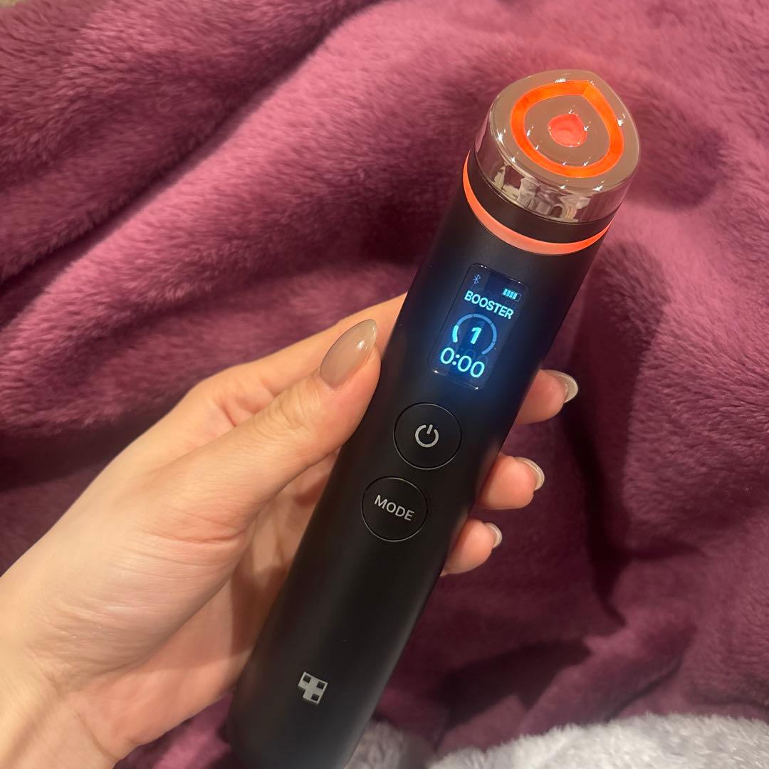 美顔器 メディキューブ