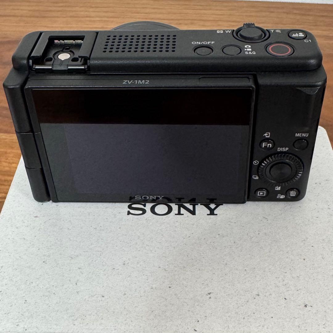 ほぼ新品SONY ZV-1Ⅱ シューティンググリップキットバッテリーチャージャー