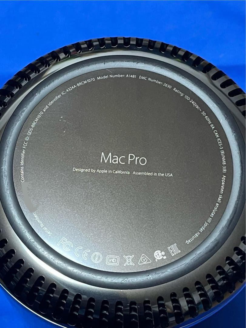 【美品】Apple Mac Pro (Late 2013)