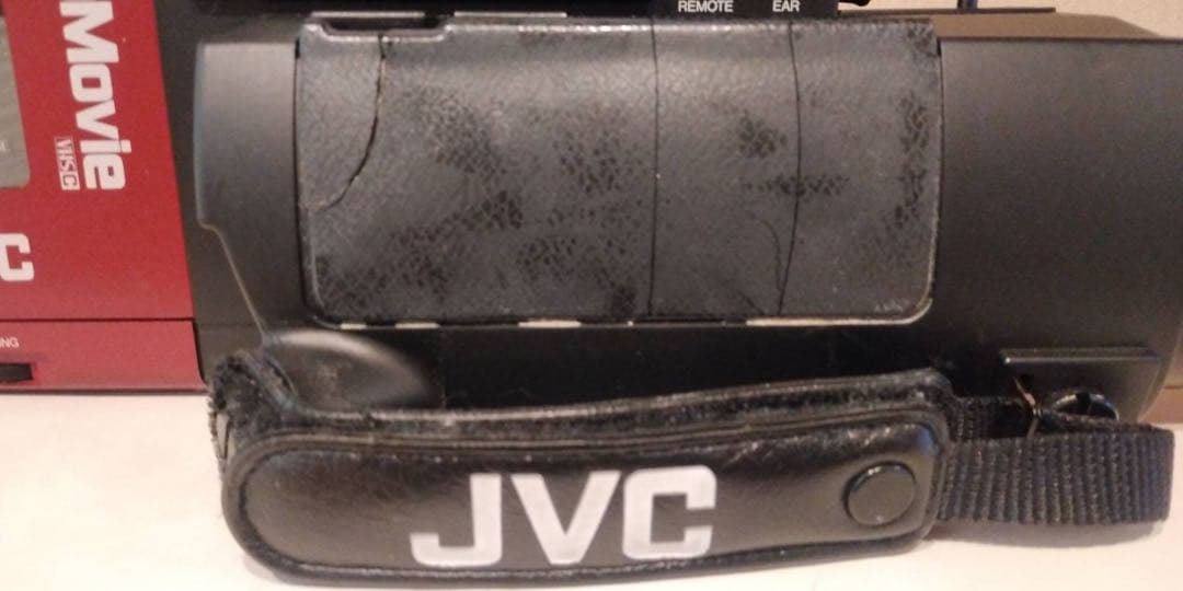 バックトゥザフューチャー JVCビデオムービーカメラ GR-C1U ジャンク品