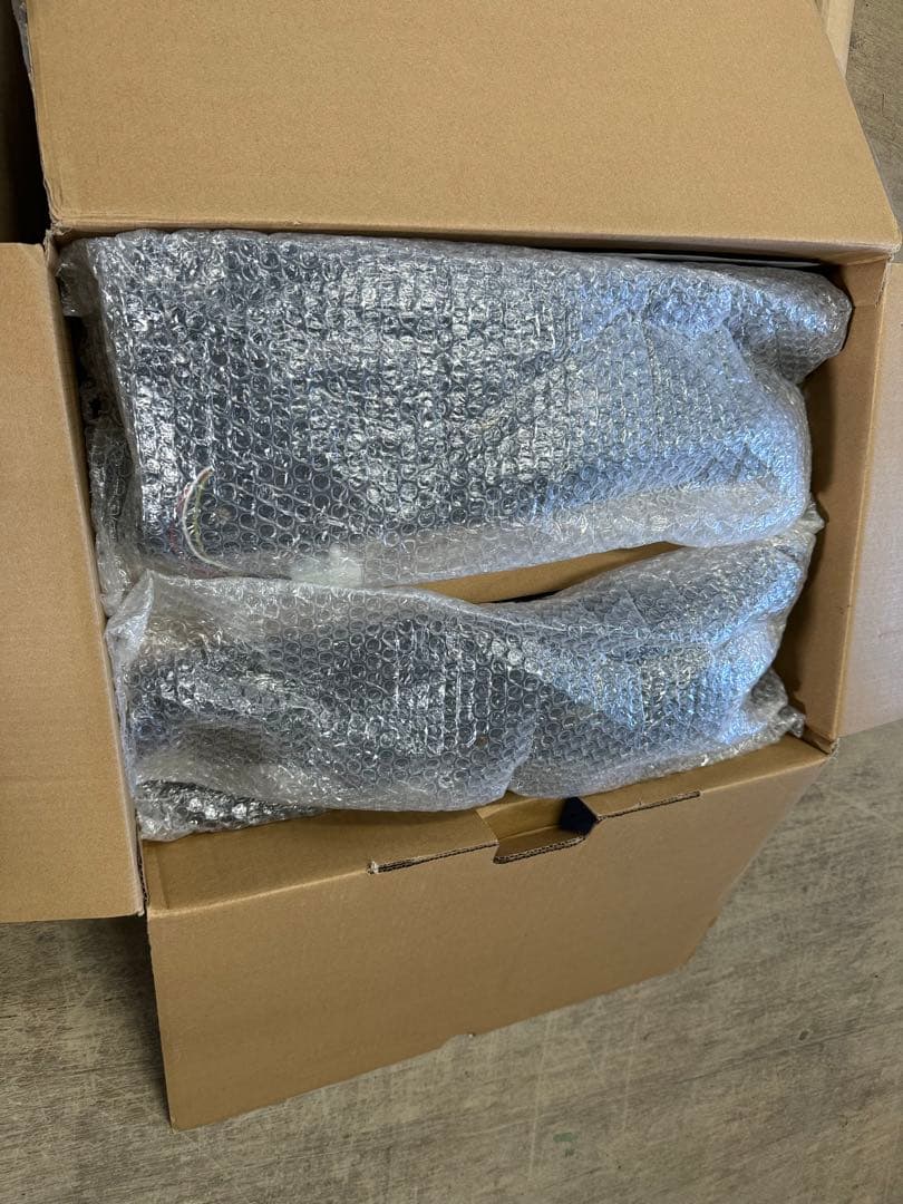 200系ハイエースフルLEDファイバーテールランプ クリア/ホワイト　ヘリオス製