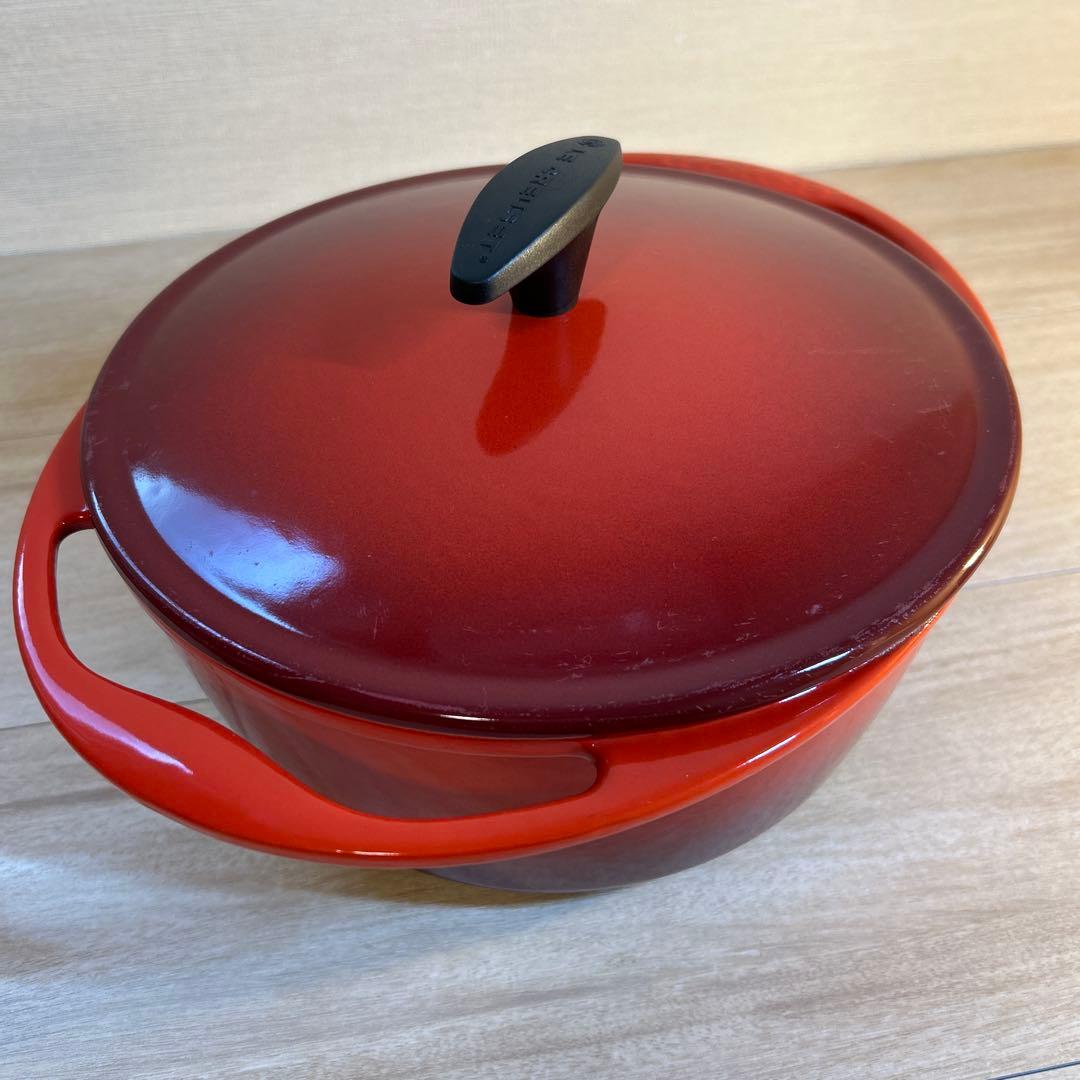ルクルーゼ　センセーション　ココット　22cm チェリーレッド 両手鍋 鍋