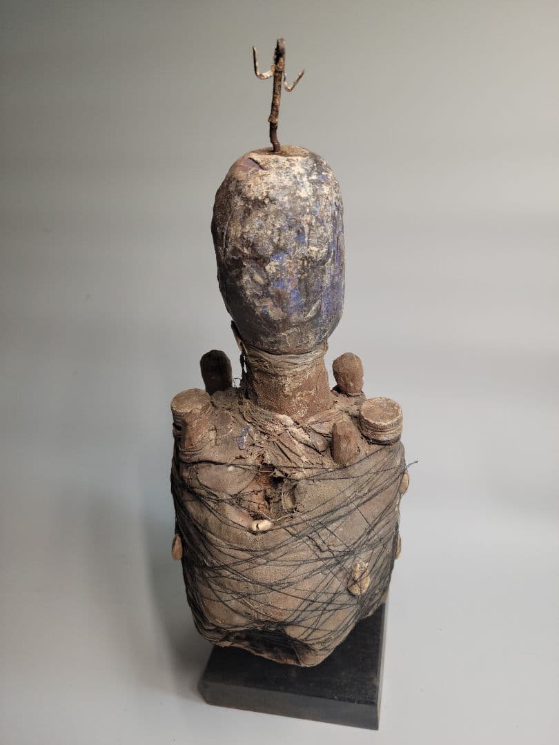 [ダキニ]アフリカ ヴードゥー 呪物 アフリカンアート 木彫り 彫刻