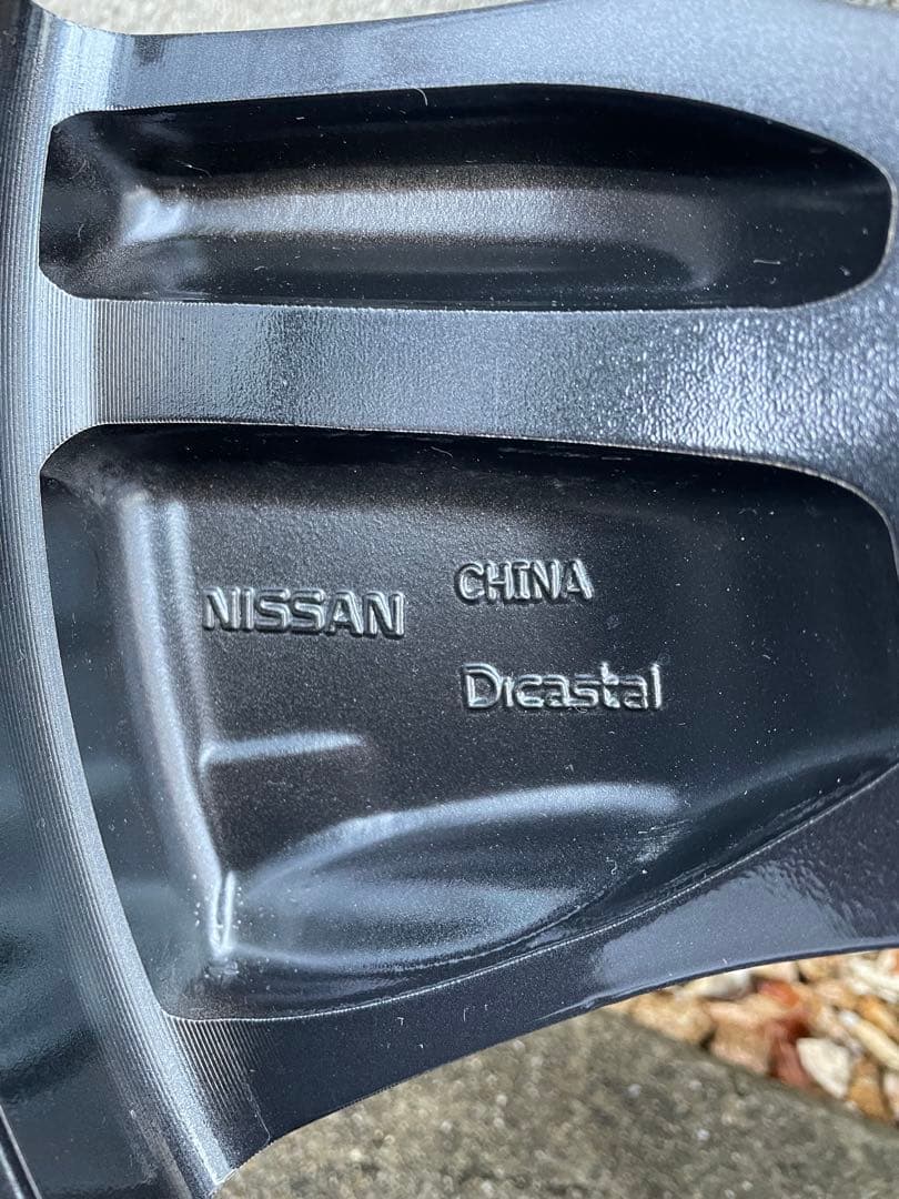 hero 日産 T33エクストレイル 純正19インチタイヤ・ホイールセット