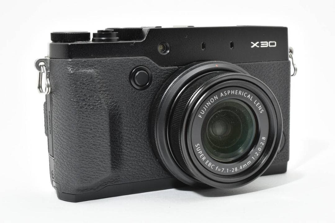 ★ フジフイルム FUJIFILM X30 ★