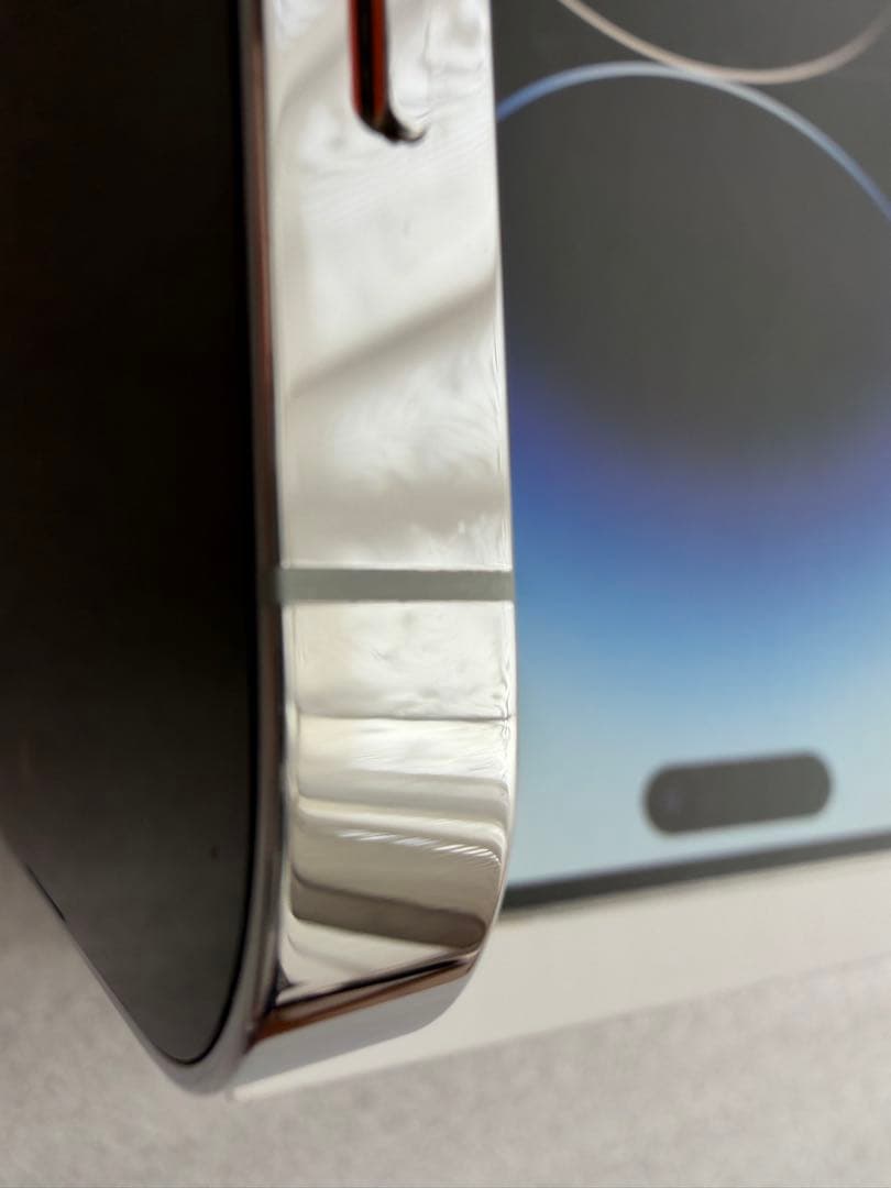 Apple iPhone 14 Pro シルバー 本体 1TB SIMフリー