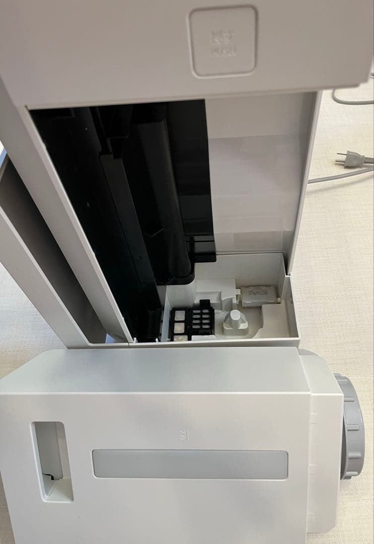 Panasonic F-VC70XT 加湿空気清浄機 ホワイト　21年製