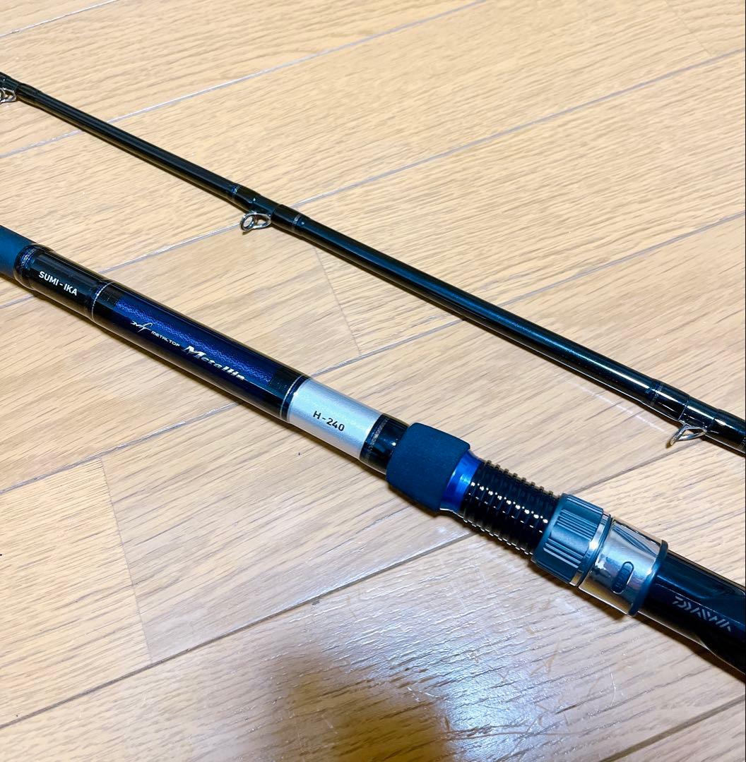 美品 ダイワ メタリア スミイカ H-240 釣りロッド