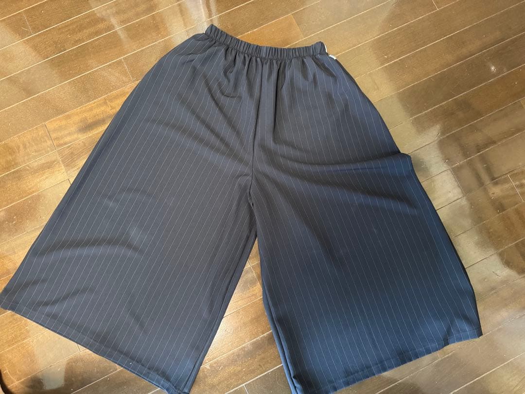 ほにや　ストライプ ガウチョパンツ