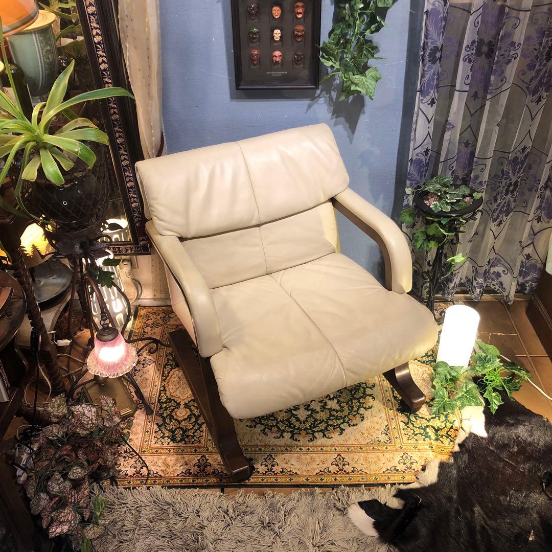 Sale ヴィンテージ 富士ファニチャー　キャスター革張りアームチェア