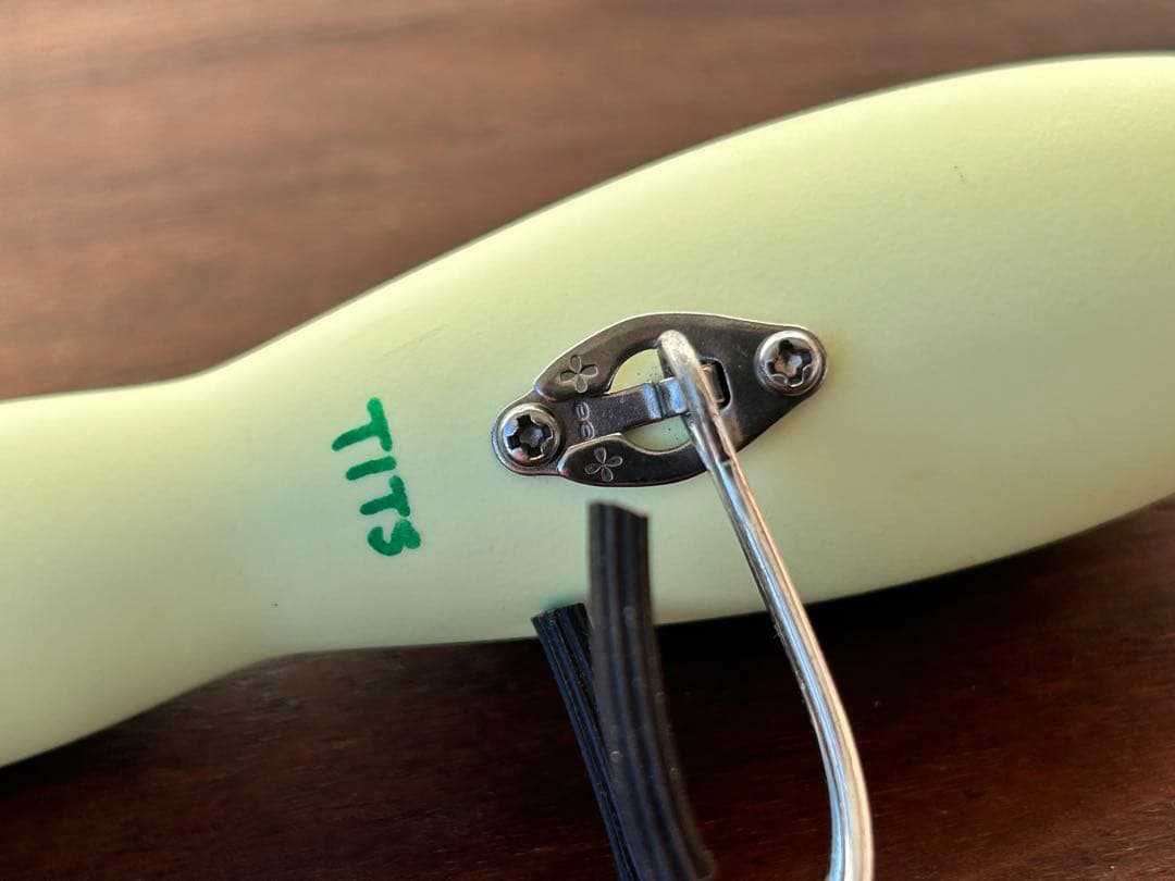 ティート　teat イーブー　蓄光