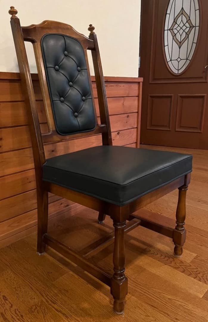 【カリモク】クラシックスタイル ダイニングチェア　2脚