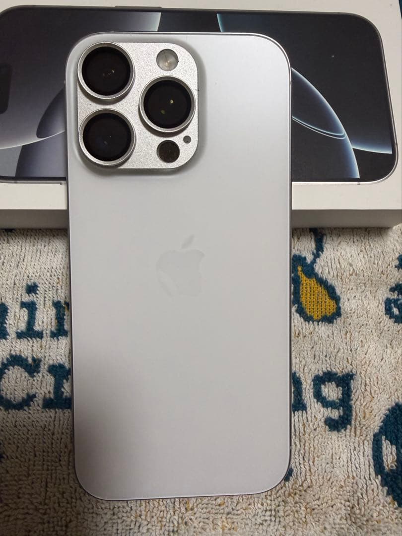 【ggh】Apple iPhone 16Pro white 256GB