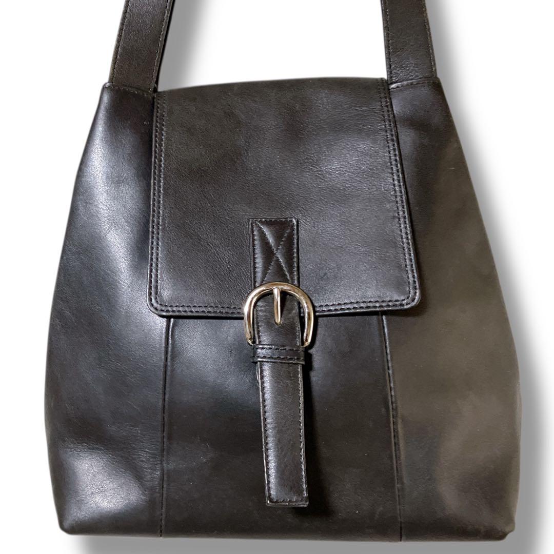 ダコタ 日本製 肩掛け可 オールレザー フラップ ショルダーバッグ ブラック