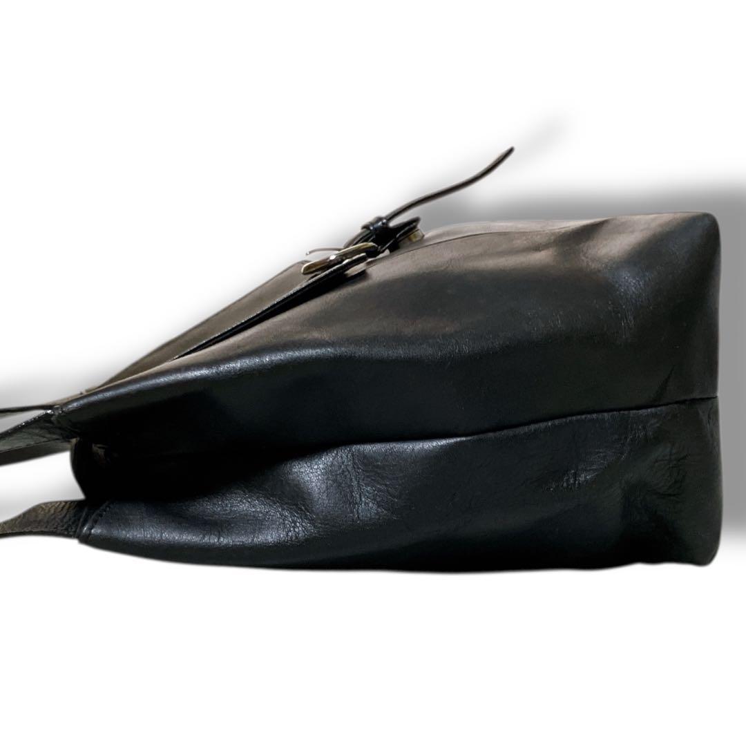 ダコタ 日本製 肩掛け可 オールレザー フラップ ショルダーバッグ ブラック