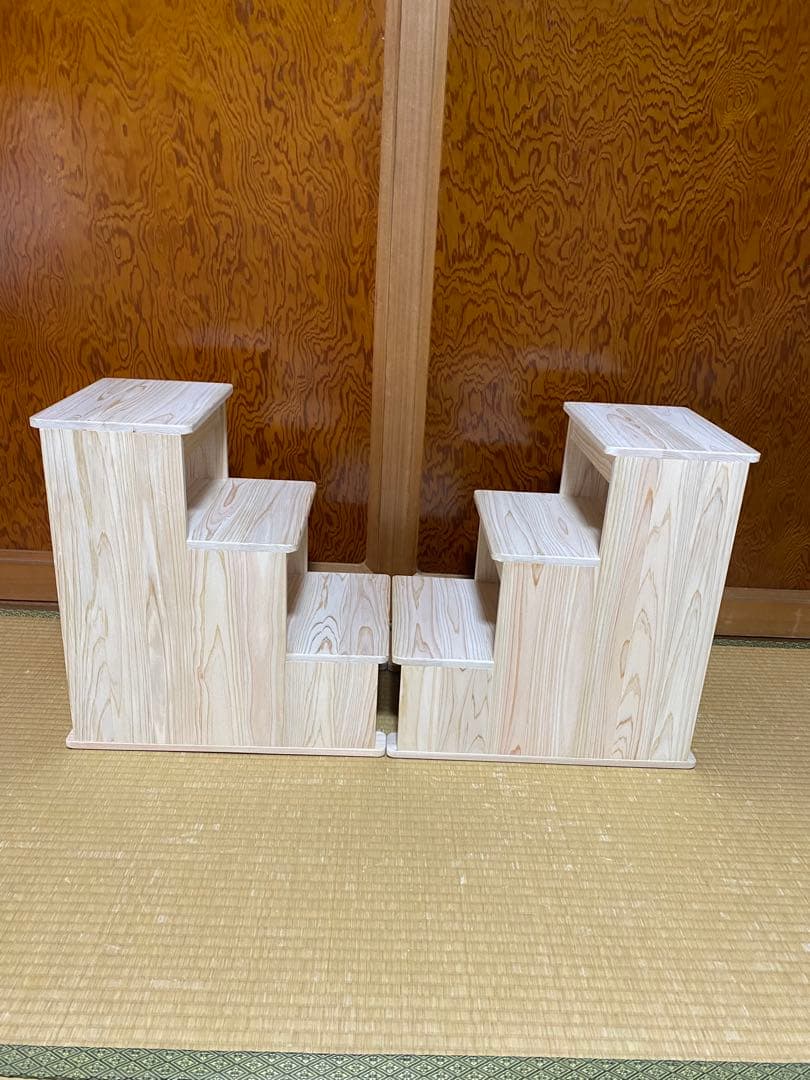 myowako様限定の、3段のオーダー踏み台です。