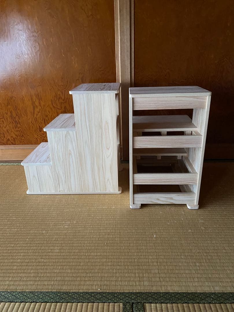 myowako様限定の、3段のオーダー踏み台です。