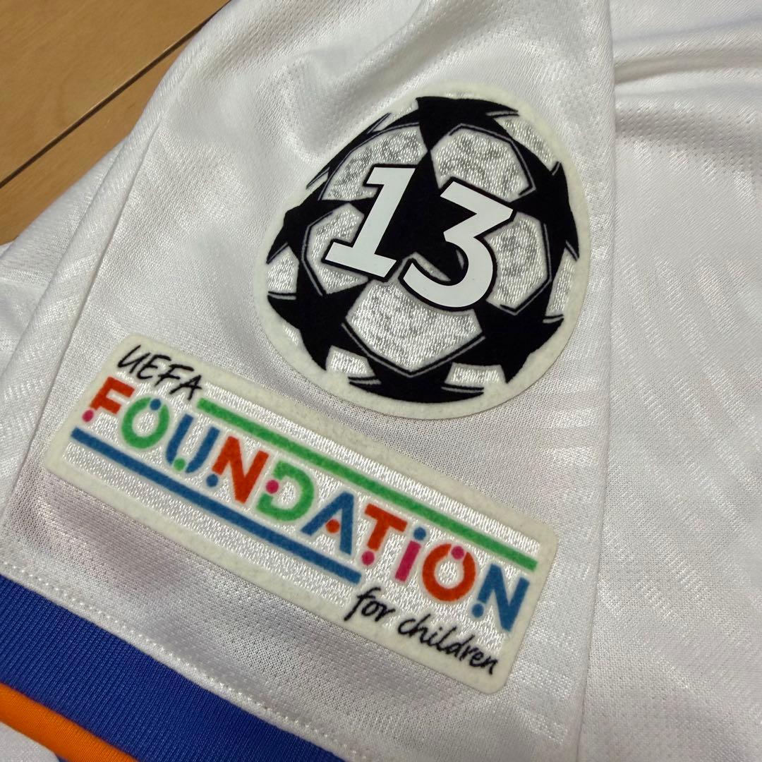 【正規品】レアル・マドリード 21/22 モドリッチ ホーム インポートM