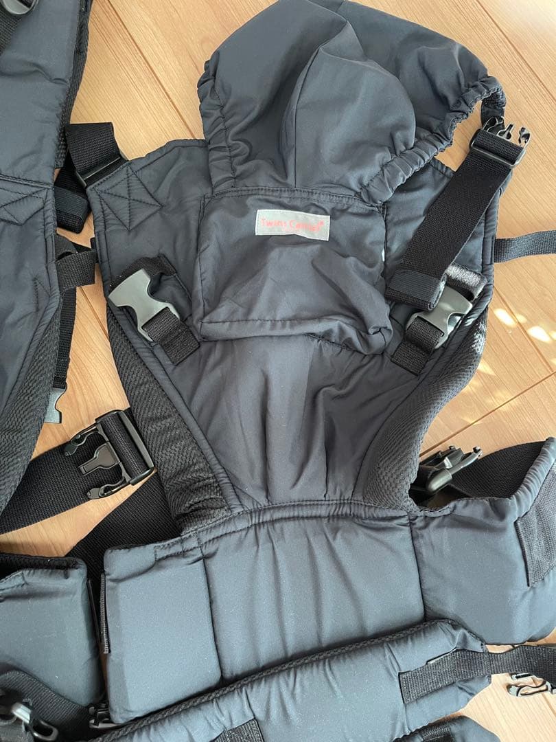 まめこま様　EIGHTEX ツインズキャリーコネクト　抱っこ紐　双子