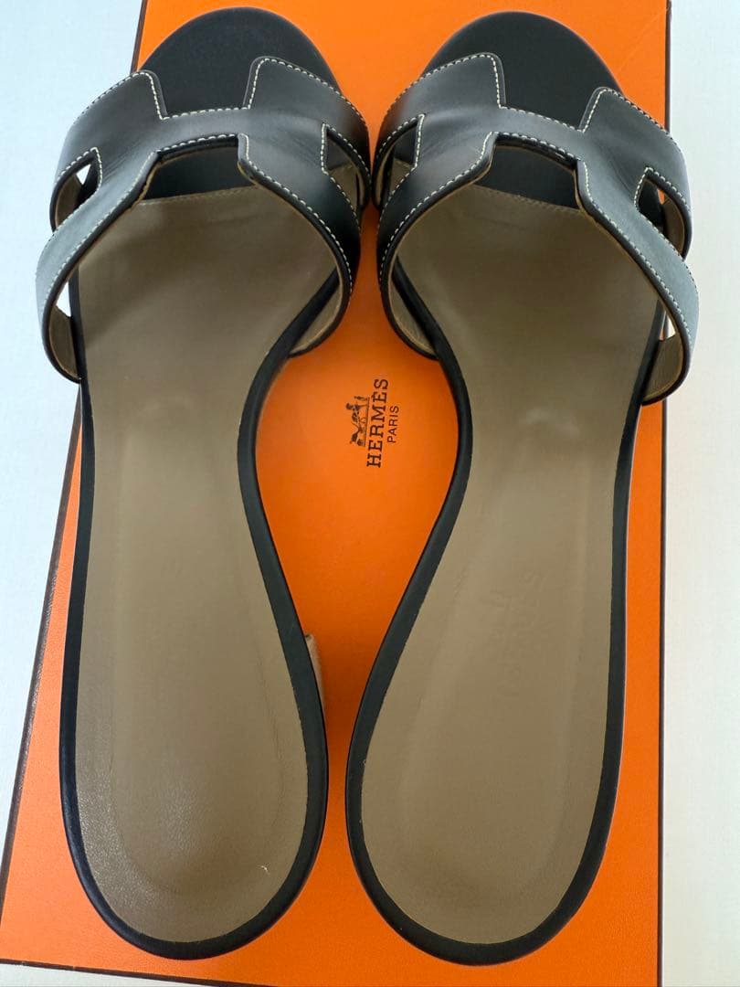 本物保証　エルメス　ブラック オープントゥ サンダル36中古