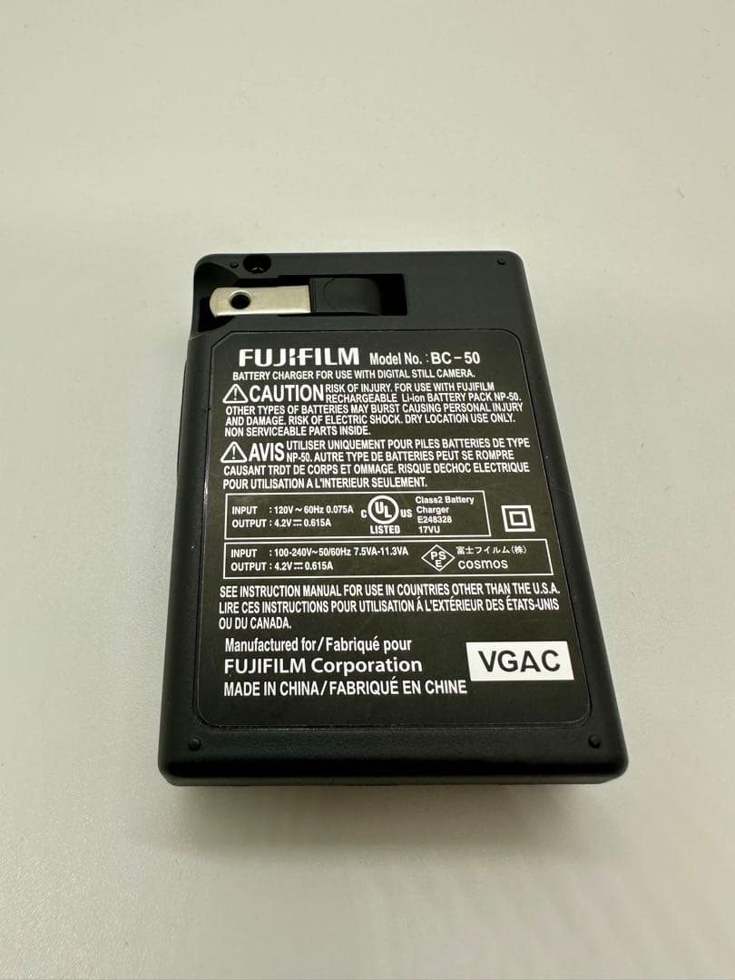 Fujifilm FinePix F100fd コンパクトデジタルカメラ