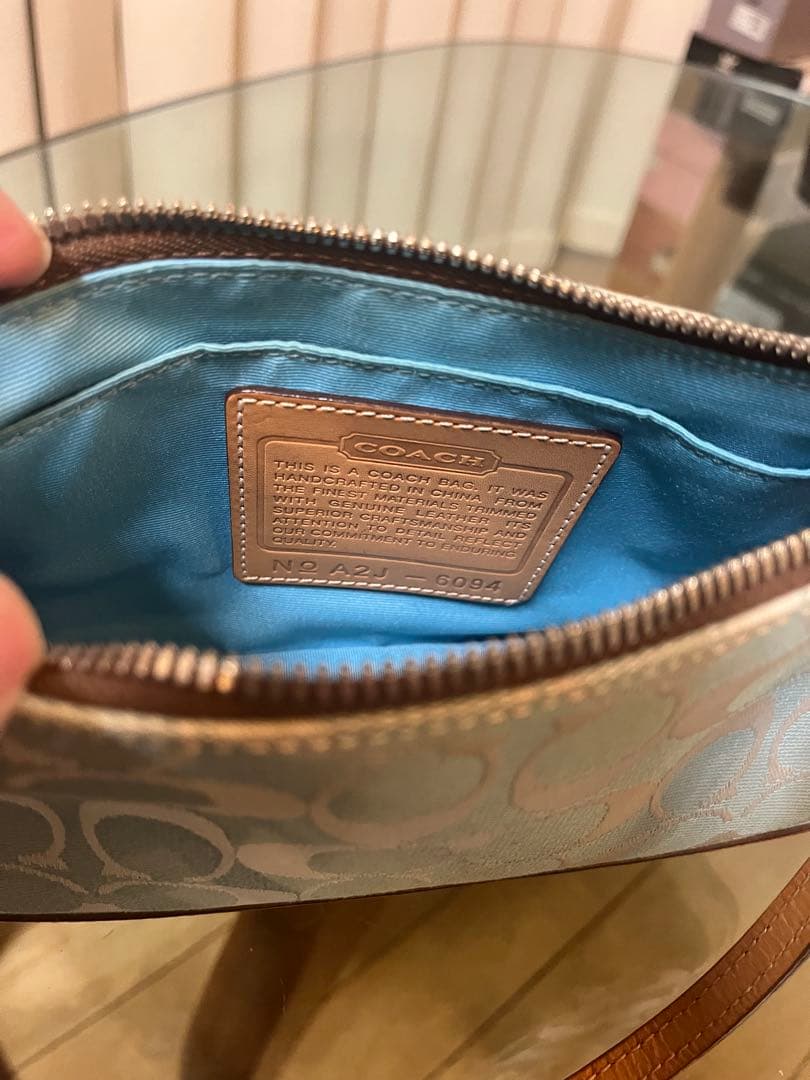 Coach ロゴ柄 ハンドバッグ