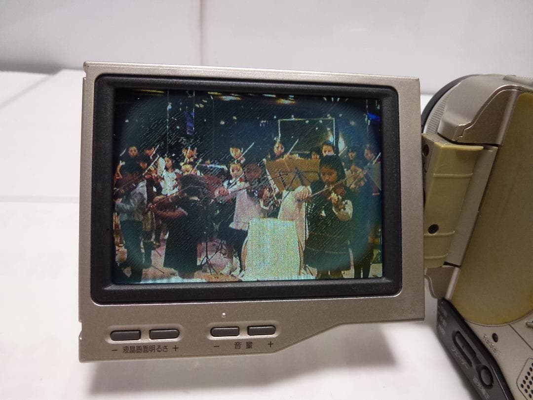 動作品 Mini DV　ソニーデジタルビデオカメラ　SONY DCR-TRV10