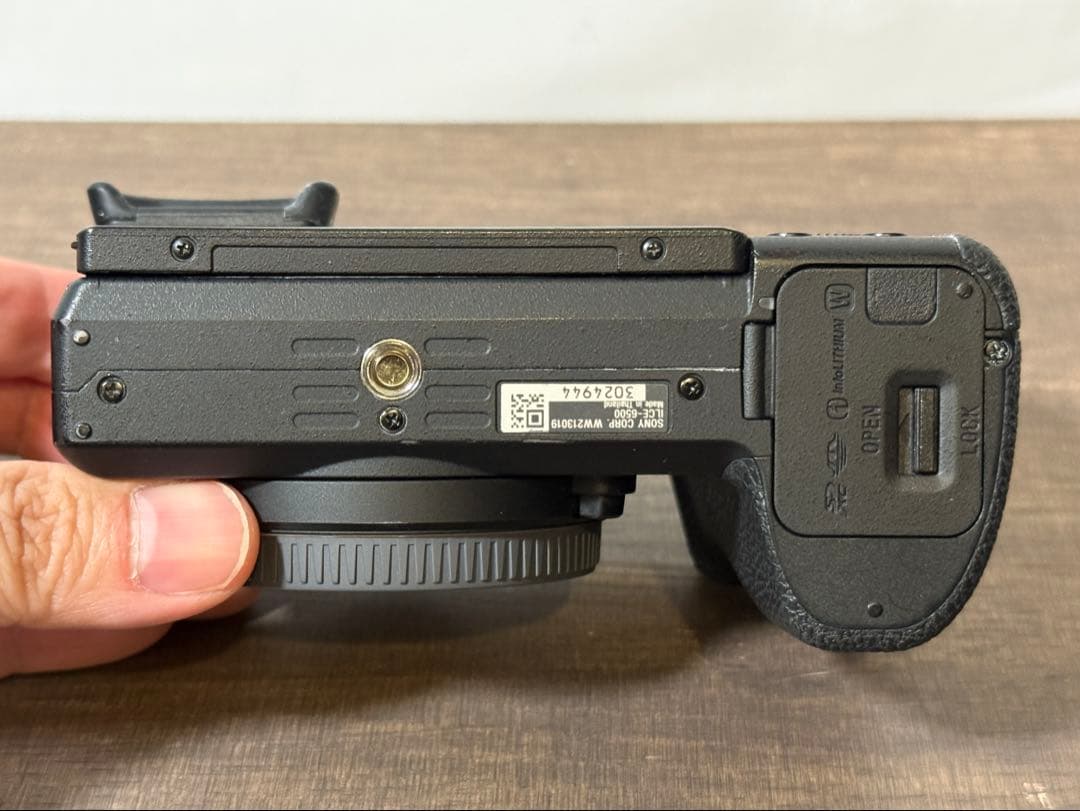 SONY α6500｜SEL1670Z ZA｜純正レザーケース付