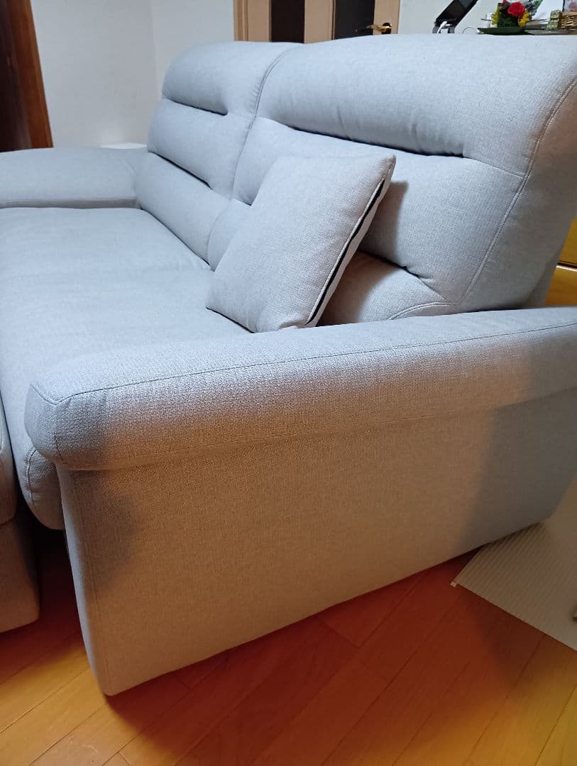 グレー カウチソファ