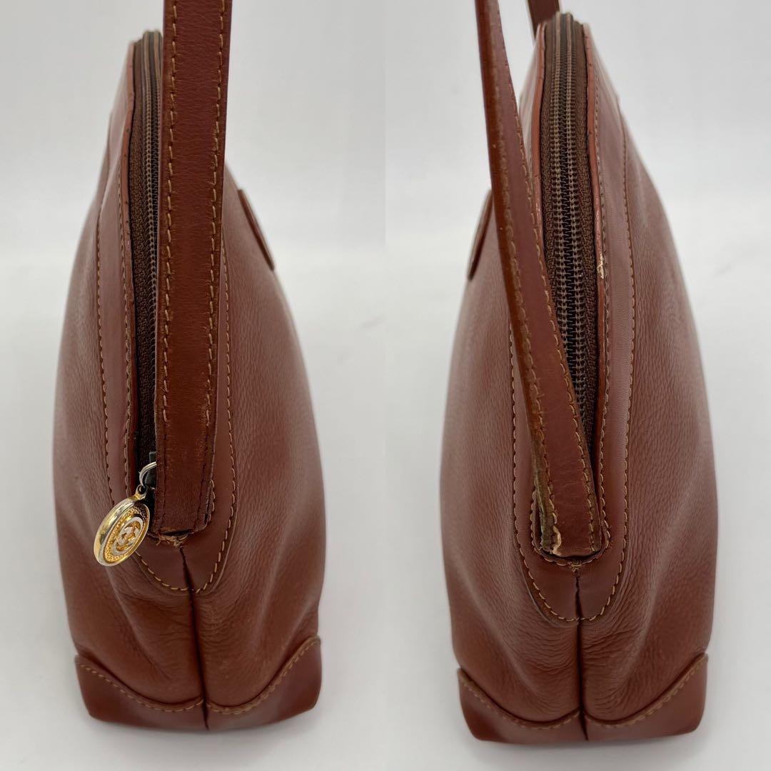 GUCCI ショルダーバッグ ポシェット 斜めがけ インターロッキング レザー