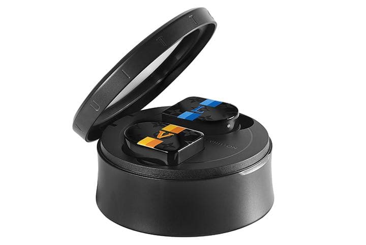 【新品未使用】Louis Vuitton ホライゾン ストライプ イヤホン