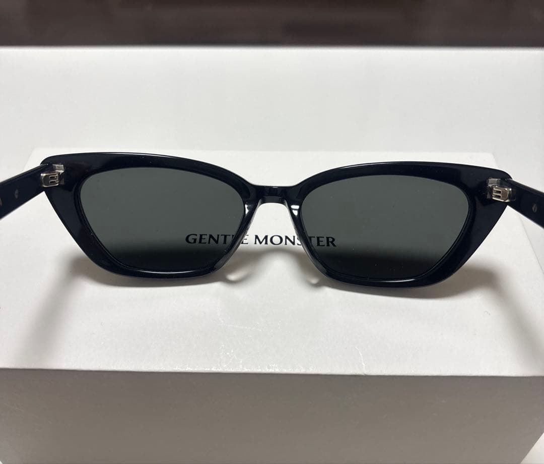 Gentle Monster ジェントルモンスター Terra Cotta 01