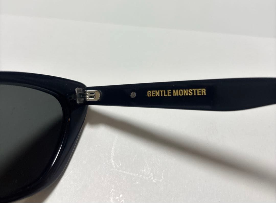 Gentle Monster ジェントルモンスター Terra Cotta 01