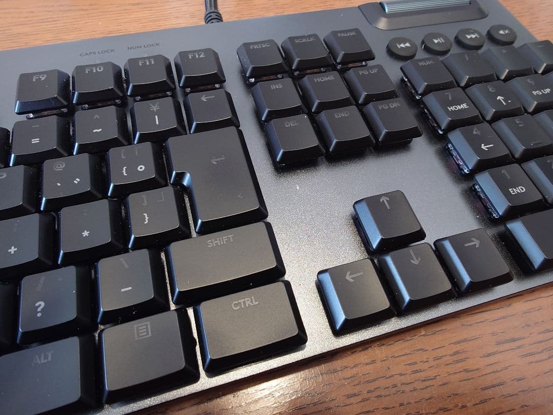 Logitech G813 有線キーボード　美品