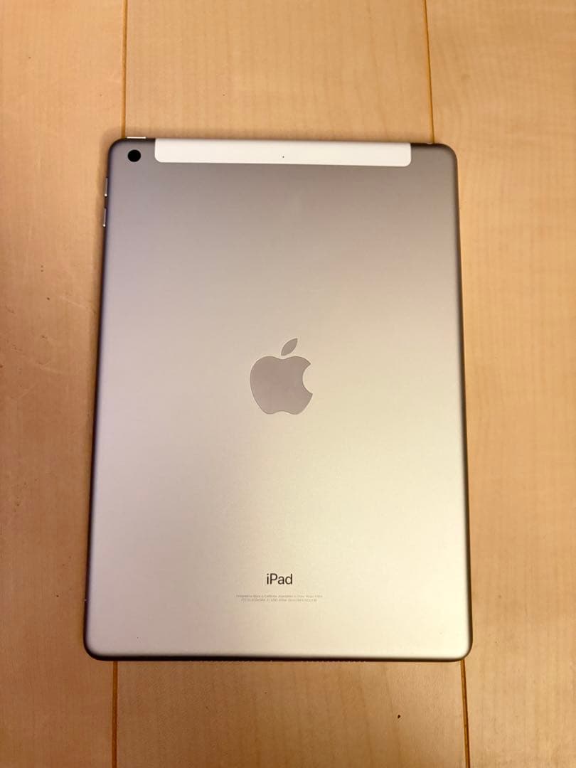 【美品】 iPad 第6世代Wi-Fi+Cellular スペースグレイ